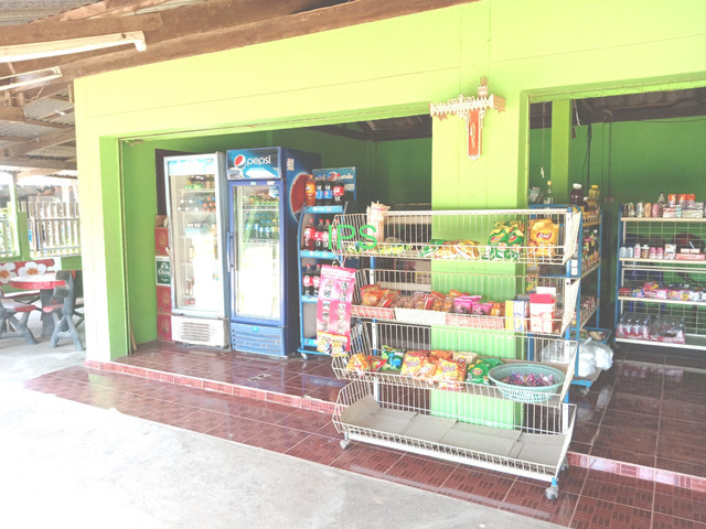 Village Shop and House 7km from Mukdahan City